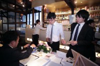 当日、急用でキャンセルになった人が出ました。料金はどうなりますか?