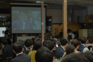 <=get_the_title().party_info('place').'レポート'?>