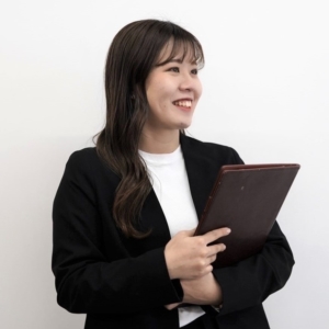 岩井 彩華
